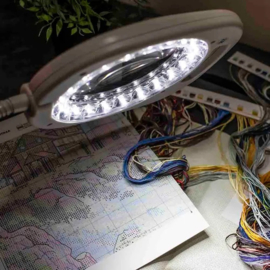 PURElite LED 4-in-1 Crafters draadloze loeplamp