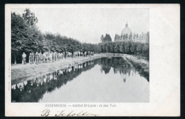 OUDENBOSCH, Instituut St. Louis: In den Tuin. Gelopen Kaart.