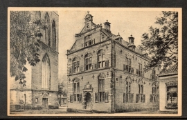 LOCHEM, Gevel oud stadhuis. Gelopen kaart.