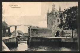 ZIERIKZEE, Zuiderhavenpoort. Gelopen kaart.