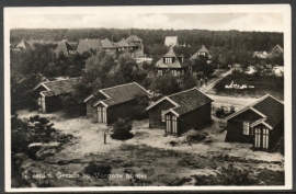 NIJVERDAL, Gezicht op Vakantie huisjes. Gelopen kaart.