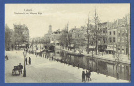 LEIDEN, Vischmarkt en Nieuwe Rijn. Ongelopen kaart.