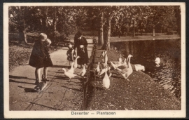 DEVENTER, Plantsoen. Gelopen kaart.