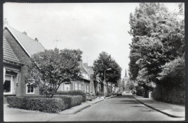 SLOOTDORP, Kerkstraat. Gelopen kaart.