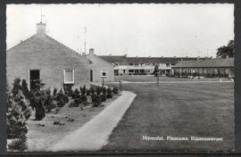 NIJVERDAL Plantsoen Rijssensestraat. Ongelopen kaart.