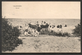 VALKEVEEN, Strand. Gelopen kaart.