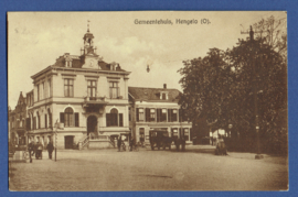 HENGELO (O), Gemeentehuis. Gelopen kaart.