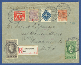 Aangetekende mengfrankering cover met kortebalkstempel AMSTERDAM naar  USA. Roltanding  R34.