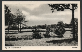 DELDEN, Bij het Twentekanaal. Ongelopen kaart.