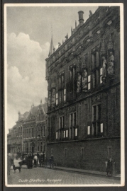 KAMPEN, Oude Stadhuis. Ongelopen kaart.