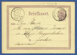 G - Briefkaart met langstempel OUDE SCHILD met 2-letterstempel DEN HELDER naar LEIDEN.