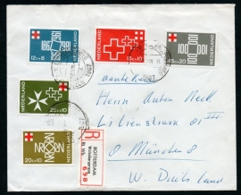 Cover met Roode Kruis zegels (serie) met kortebalkstempel ROTTERDAM - WALENBURGERWEG. Aangetekend.