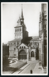 MAASTRICHT, St. Servaaskerk. Gelopen kaart.