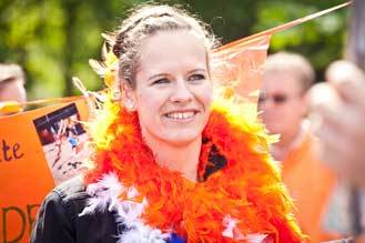 Koningsdag corsage van Tulpjes.nl, ook leuk voor oranjeverenigingen!