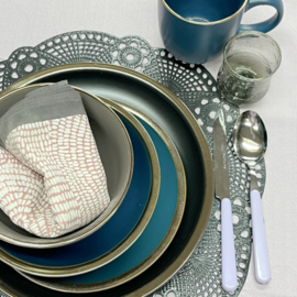 Siaki Mat met bronzen rand 20-delige serviesset: dinerborden, soepborden, kommen, ontbijtborden en mokken
