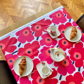 Marimekko afneembaar tafelkleed Pieni Unikko Rood, per eenheid van 50 cm