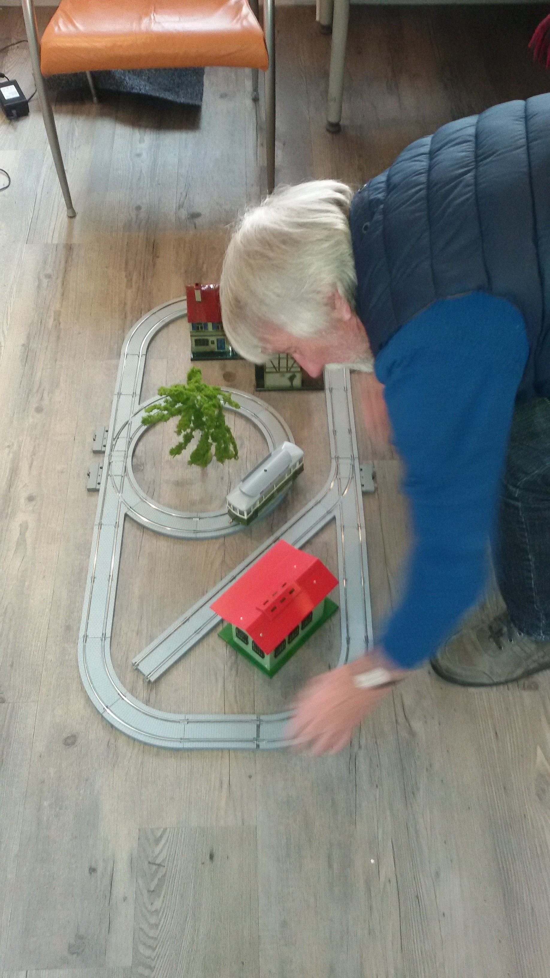 Frank aan het werk Frank aan het werk