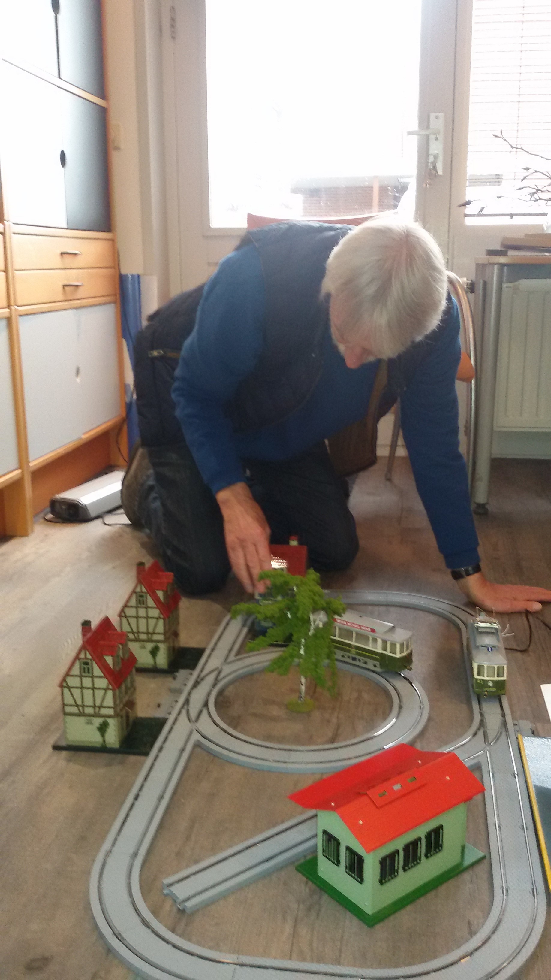 Frank aan het werk Frank aan het werk