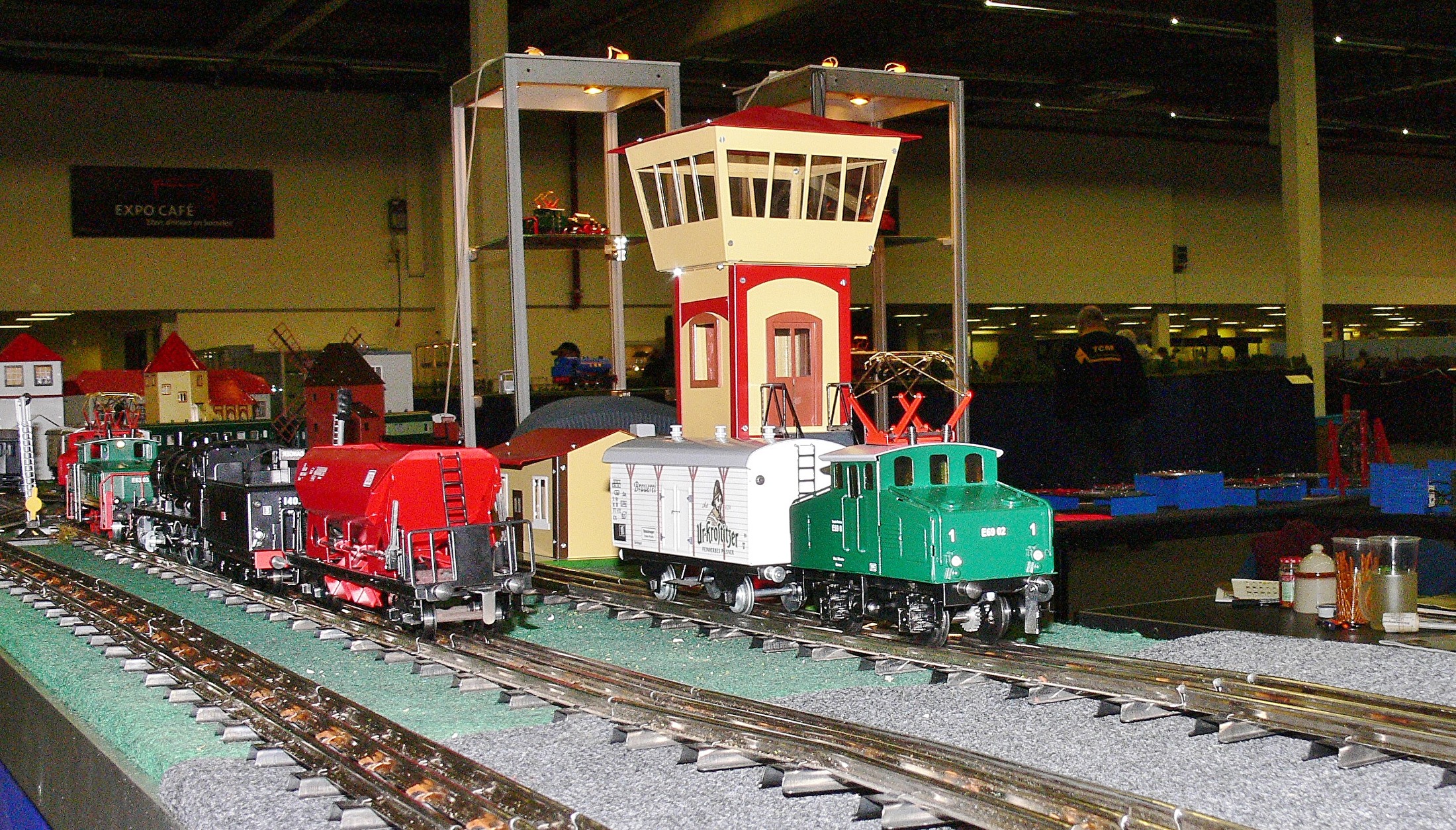 0 gauge model trains