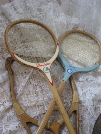 Badminton racket   A068