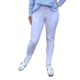 Slimfit travelstof broek || Angelle Milan || wit