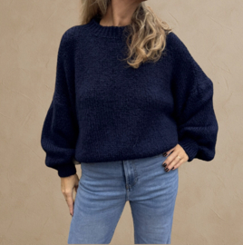 Ballonmouw trui van BoeBou || Donkerblauw