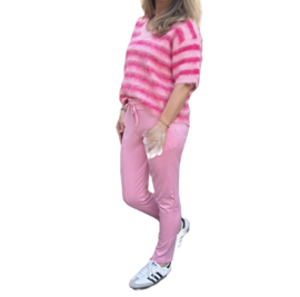 Travelstof broek slimfit || Angelle Milan || baby roze