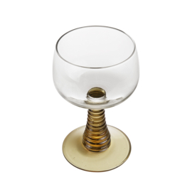 Swirl wine glass high green