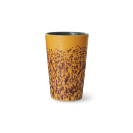 Tea mug bay
