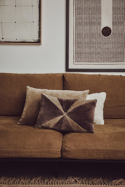 Cushion velvet brown
