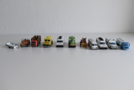11 Oude auto's (Art.22-1001)