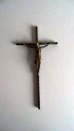 Kruisbeeld van metaal (Art.20-1455)