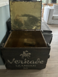 Antieke verkade kist
