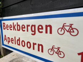 Verkeersbord Apeldoorn-Beekbergen