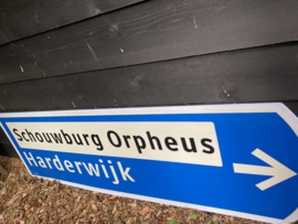 Verkeersbord Apeldoorn-Harderwijk
