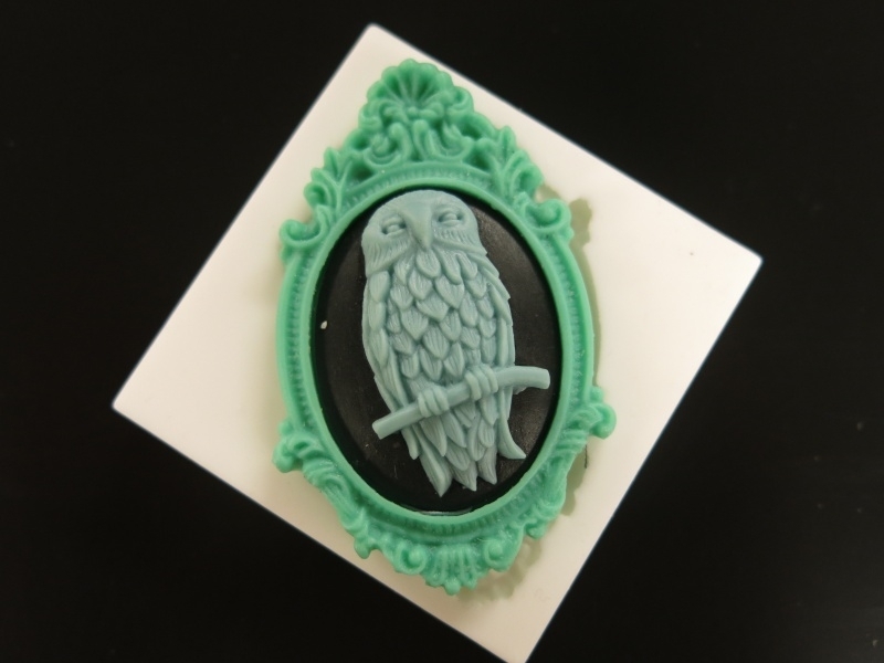 M0114 Sillicreations Mould | Owl Cameo