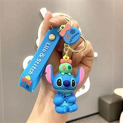 Stitch: Stich knuffel op het hoofd