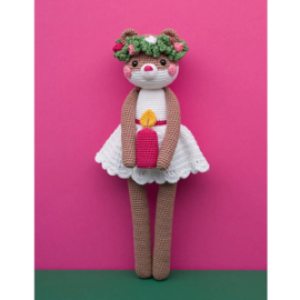 Long legs Amigurumi Winterpret NL