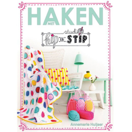 Haken met studio Hip en Stip