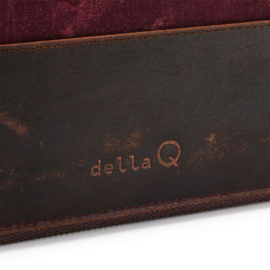 Della Q Canvas portfolio Rood