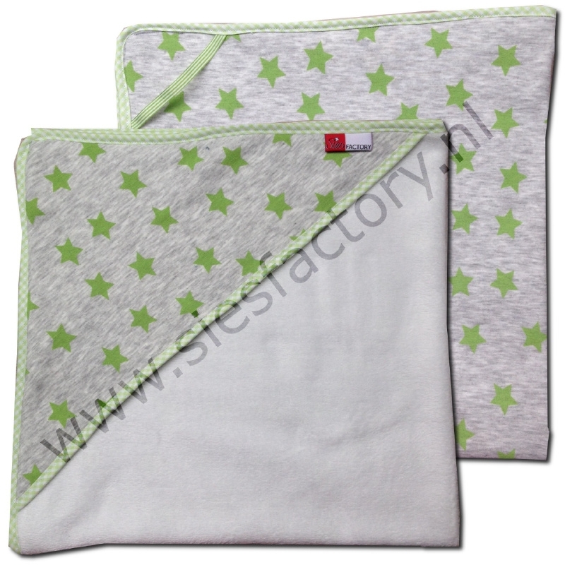 Wikkeldoek grijs met groene sterren en zachte teddy stof