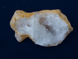 Bergkristal geode klein BE152
