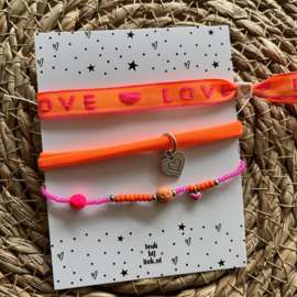 Neon orange pink set