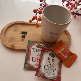 Cadeauset Mok met plankje - Liefste juf