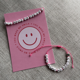 Kaart met armbandje You make meSmile