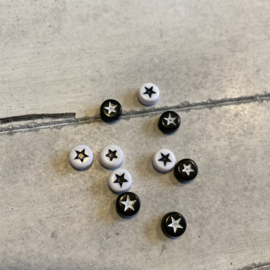 Acryl letterkralen stars