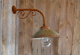Landelijke nostalgische buitenlamp “Lilly+”