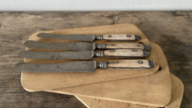 Set of brocante knives