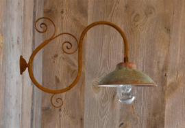 Country nostalgic outdoor lamp “Queen”