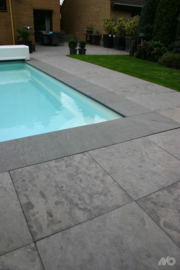 Natuursteen Spotted Bluestone Riven 100x100x3